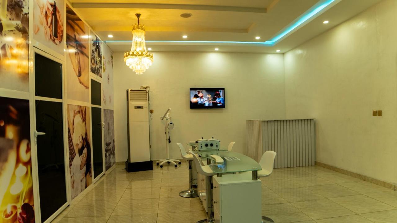 247 Luxury Hotel & Apartment Ajah Lekki Exterior photo